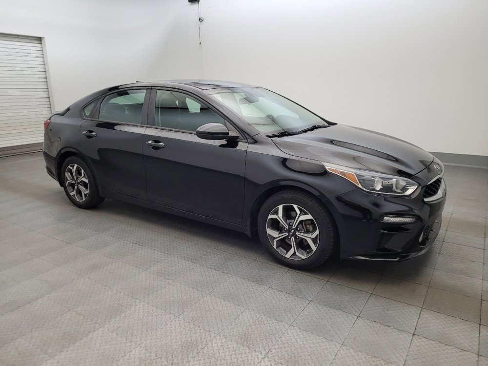 Used 2020 Kia Forte LXS FWD image 11