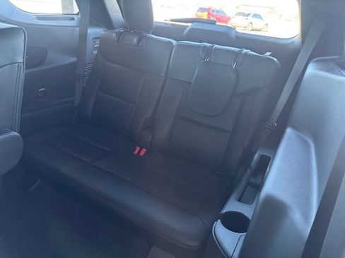 New 2026 Ford Explorer ST-Line w/ ST-Line Street Pack image 8