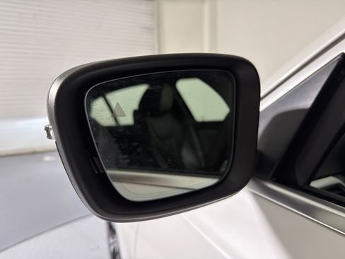 Used 2026 BMW 330i Sedan RWD image 21