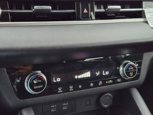 Used 2025 Mitsubishi Outlander SE AWD/4WD image 20