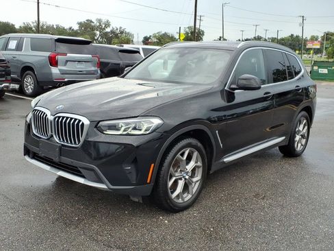 Used 2024 BMW X3 xDrive30i AWD/4WD image 3