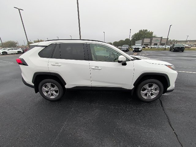 Used 2025 Toyota RAV4 XLE w/ Convenience Package FWD image 2