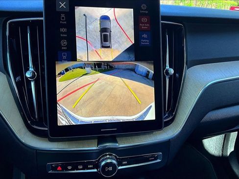 Used 2026 Volvo XC60 B5 Plus w/ Protection Package Premier image 30