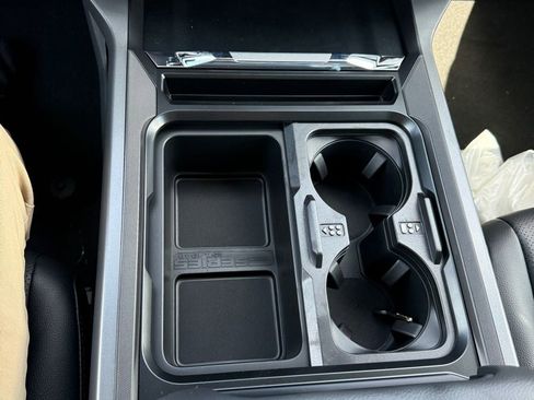 New 2026 Ford F350 Lariat w/ Black Appearance Package image 23