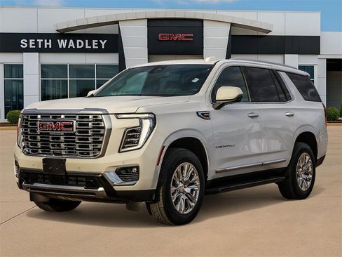 Certified 2025 GMC Yukon Denali image 3