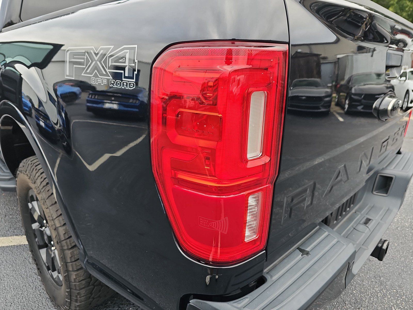Used 2023 Ford Ranger XLT w/ Equipment Group 301A Mid AWD/4WD image 33