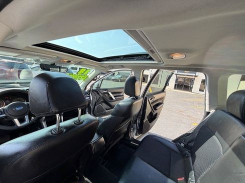 Used 2018 Subaru Forester 2.0XT Premium AWD/4WD image 16