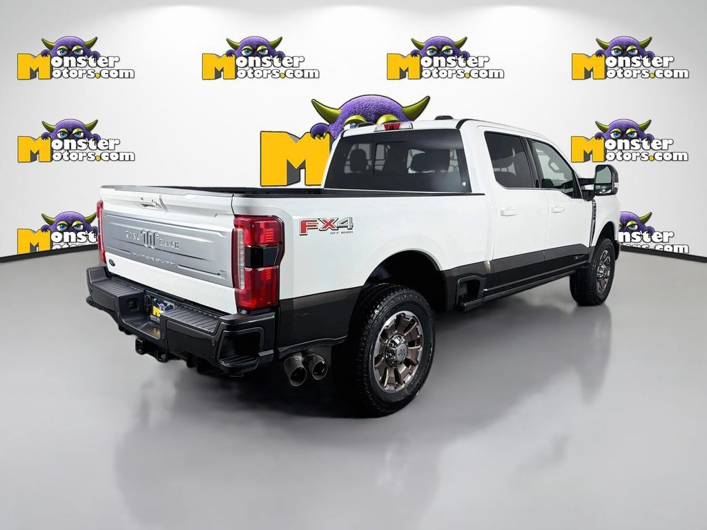 Used 2025 Ford F250 King Ranch w/ FX4 Off-Road Package AWD/4WD image 5