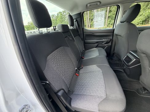 Used 2024 Ford Ranger XL RWD image 18