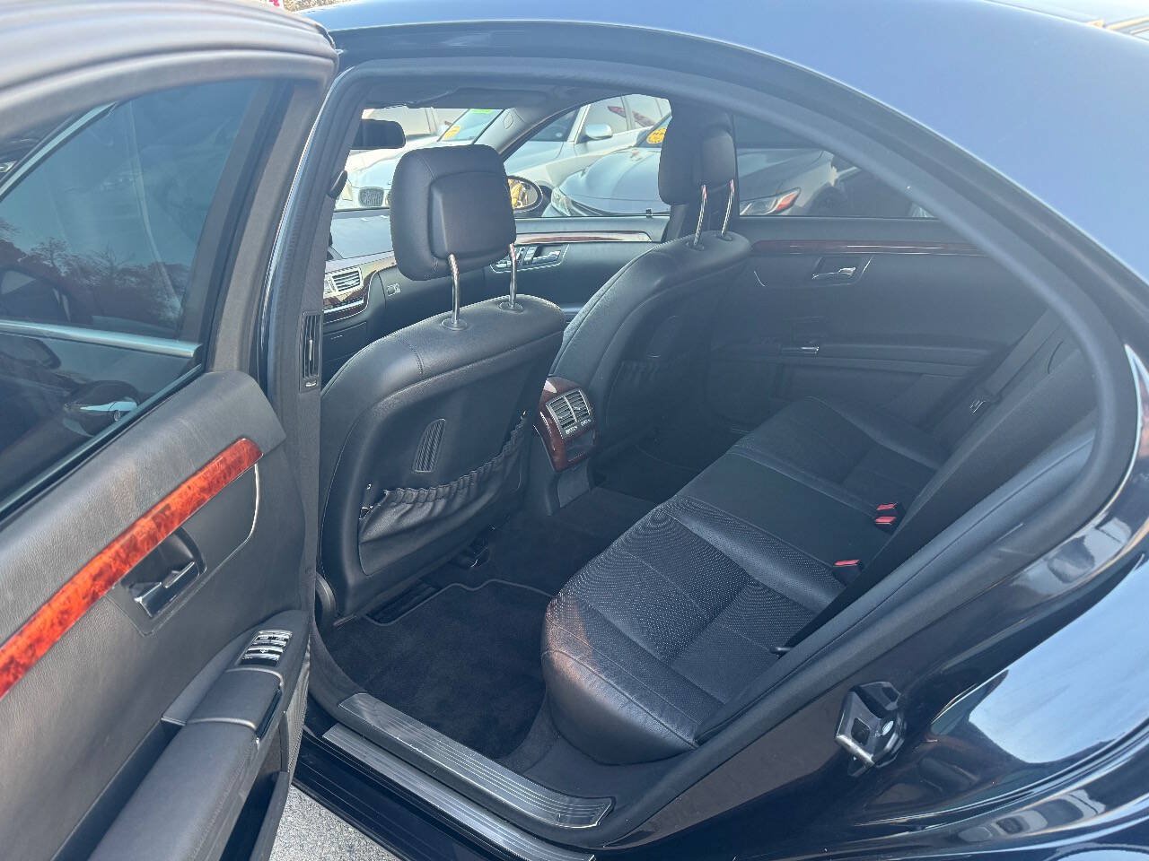 Used 2008 Mercedes-Benz S 550 image 15