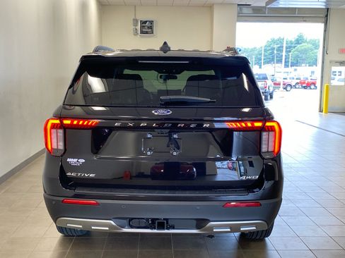 New 2026 Ford Explorer Active w/ Active Comfort Package AWD/4WD image 6