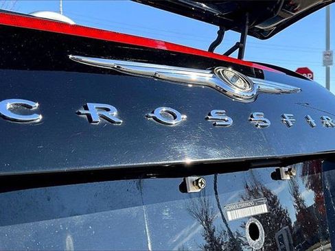 Used 2005 Chrysler Crossfire Limited image 19