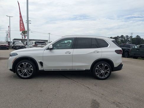 Used 2024 BMW X5 sDrive40i w/ Premium Package RWD image 6