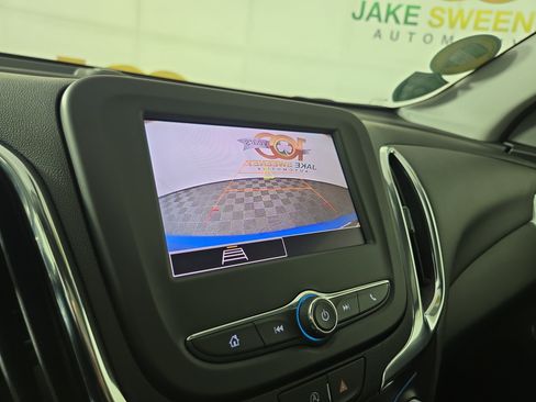 Certified 2024 Chevrolet Equinox LT FWD image 20
