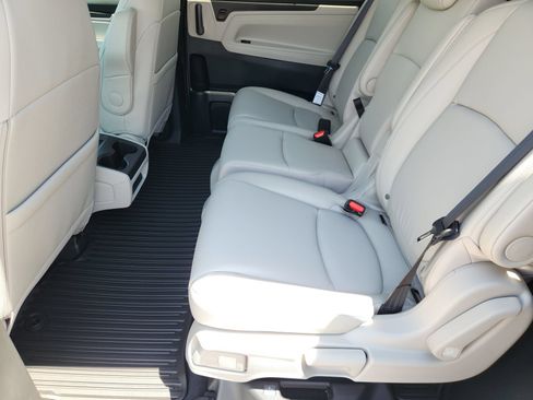 New 2026 Honda Odyssey EX-L image 33