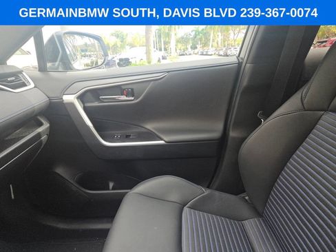 Used 2021 Toyota RAV4 XSE w/ XSE Grade Weather Package AWD/4WD image 40
