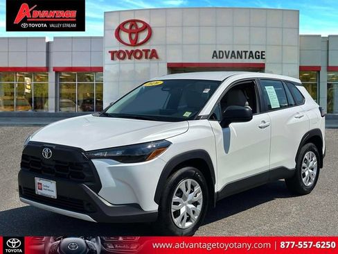 Certified 2026 Toyota Corolla Cross L AWD/4WD image 4