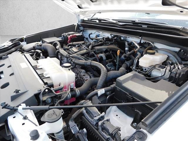 Used 2026 Toyota Tacoma SR5 w/ SR5 Upgrade Package AWD/4WD image 29