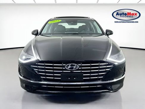 Used 2023 Hyundai Sonata Limited FWD image 2