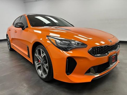 Used 2019 Kia Stinger GTS image 11