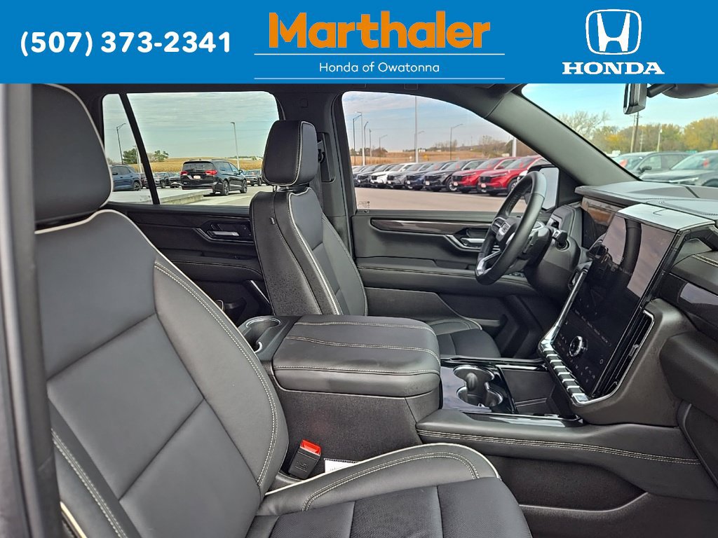 Used 2026 GMC Yukon Elevation AWD/4WD image 19