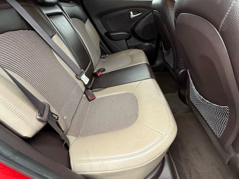 Used 2013 Hyundai Tucson GLS image 11