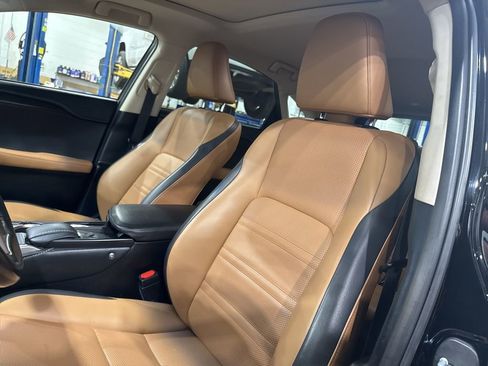 Used 2017 Lexus NX 200t 200t image 16