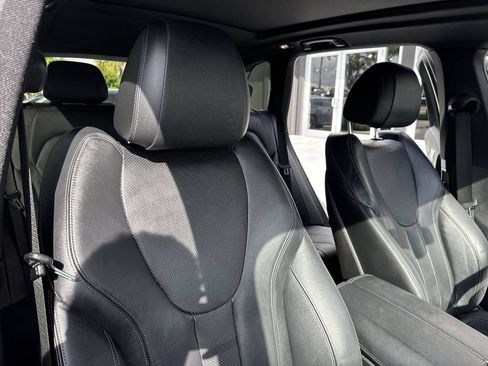 Used 2020 BMW X5 xDrive40i w/ M Sport Package AWD/4WD image 46