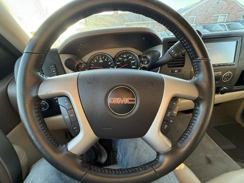 Used 2013 GMC Sierra 1500 SLE w/ Power Tech Package image 22