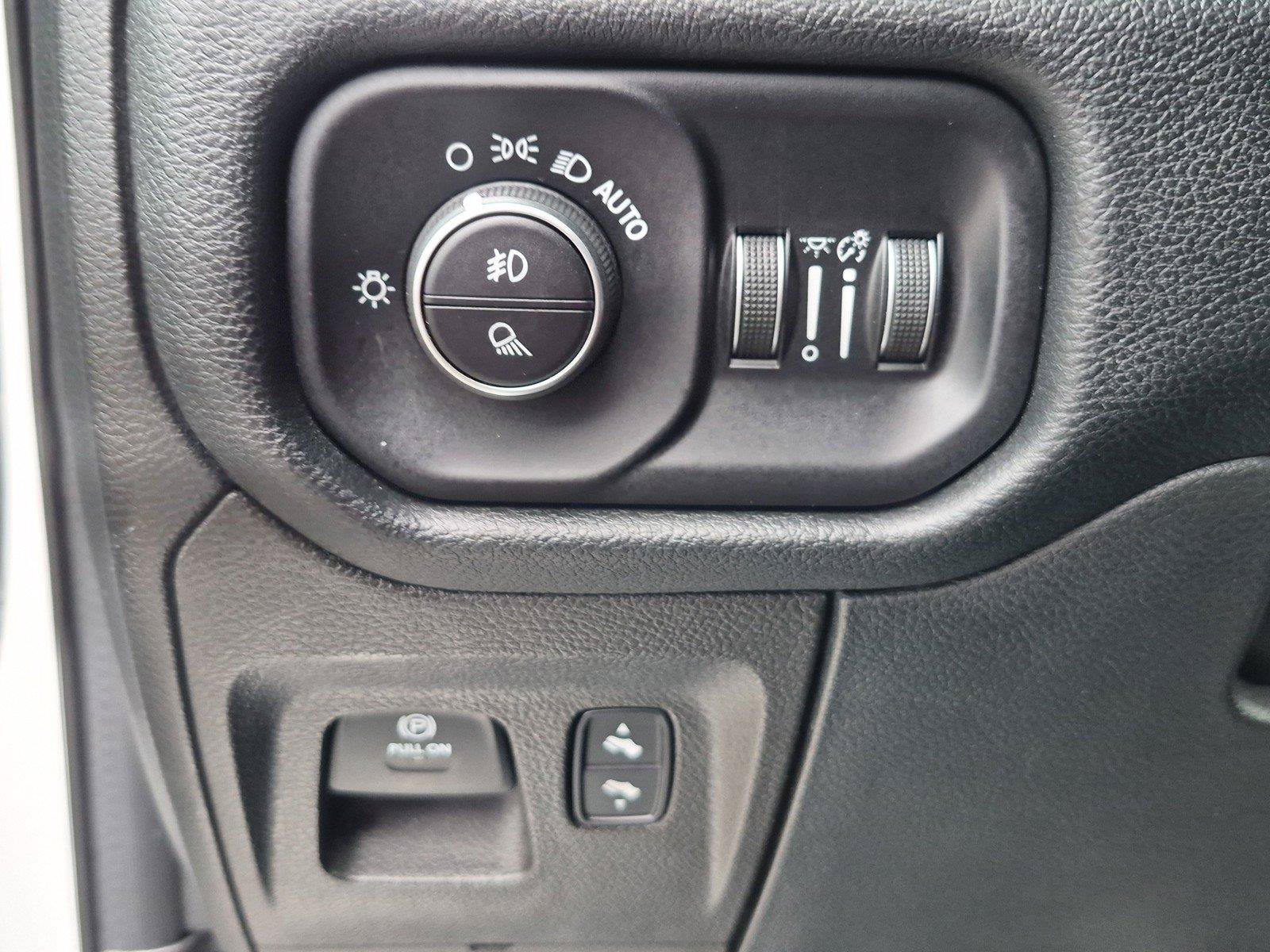 Certified 2022 RAM 1500 Laramie AWD/4WD image 18