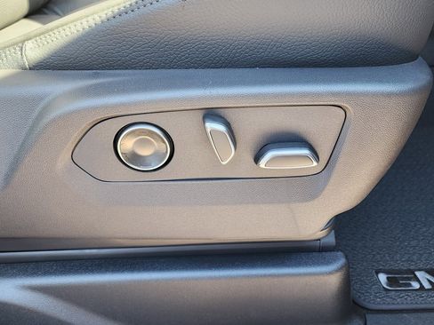 New 2026 GMC Yukon XL Denali image 45