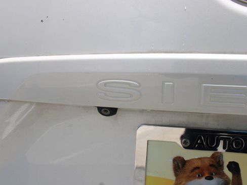 Used 2015 Toyota Sienna XLE FWD image 4