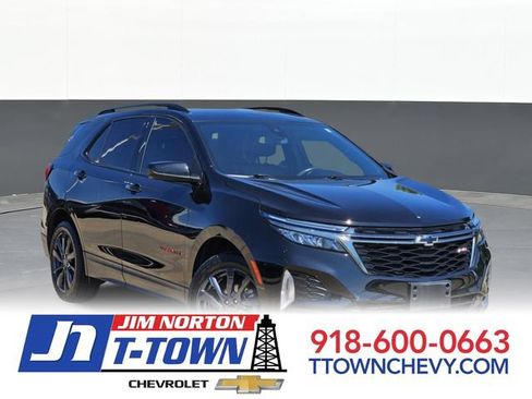 Used 2022 Chevrolet Equinox RS AWD/4WD image 1