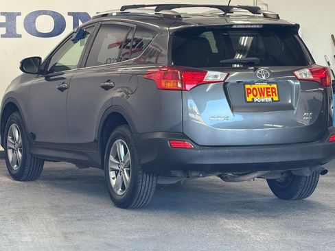Used 2015 Toyota RAV4 XLE AWD/4WD image 5