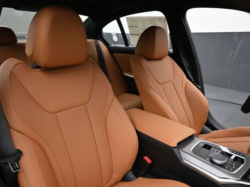 New 2026 BMW 330i Sedan w/ Premium Package RWD image 22