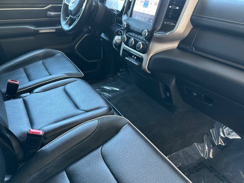 Used 2022 RAM 1500 Laramie AWD/4WD image 17