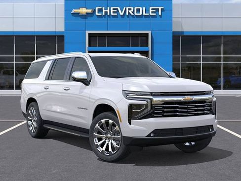 New 2025 Chevrolet Suburban Premier AWD/4WD image 7