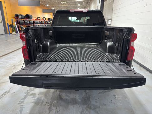 Used 2025 Chevrolet Silverado 1500 LT image 20