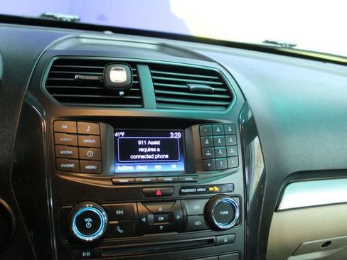 Used 2017 Ford Explorer 4WD image 14