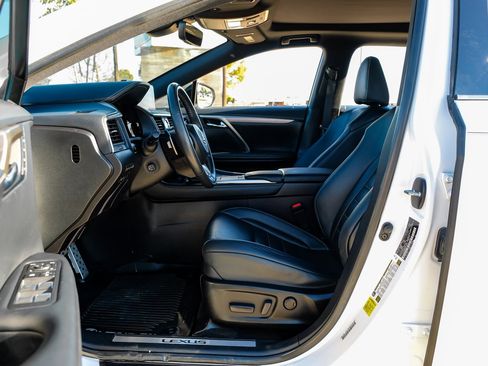 Used 2022 Lexus RX 450h F Sport image 4