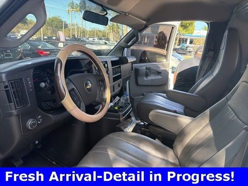 Used 2023 Chevrolet Express 2500 w/ Driver Convenience Package image 5
