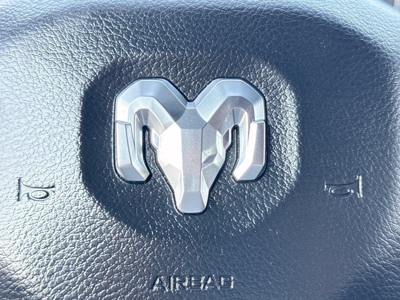 Used 2025 RAM 2500 Big Horn AWD/4WD image 30