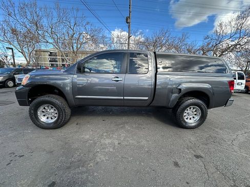 Used 2007 Nissan Titan SE image 8