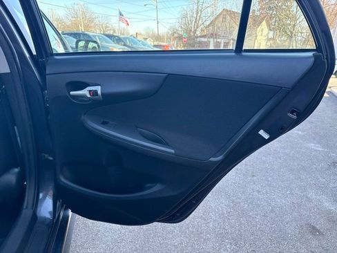 Used 2009 Toyota Corolla S image 19