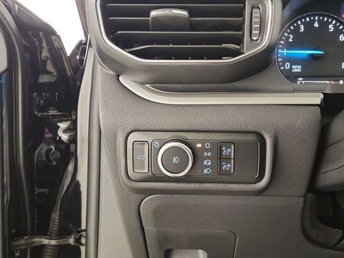 New 2024 Ford Explorer XLT w/ Equipment Group 202A image 31