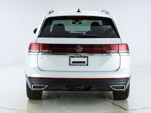 New 2026 Volkswagen Atlas SE image 8