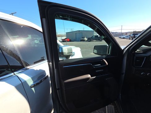 Certified 2025 GMC Sierra 1500 Denali w/ Denali Reserve Package image 9