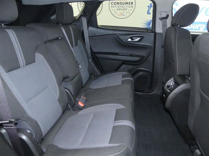 Used 2026 Chevrolet Blazer LT FWD image 23