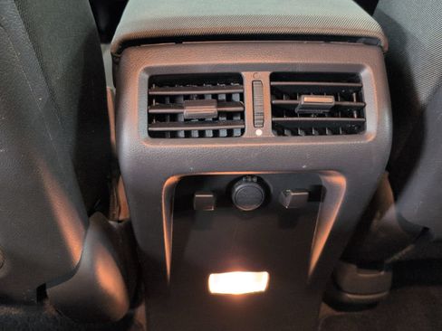 Used 2014 Honda Ridgeline Sport image 17