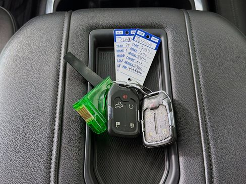 Used 2020 GMC Sierra 2500 SLT w/ Technology Package image 35